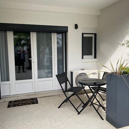 לה בוסקה Maison D'Hotes Romarine מראה חיצוני תמונה