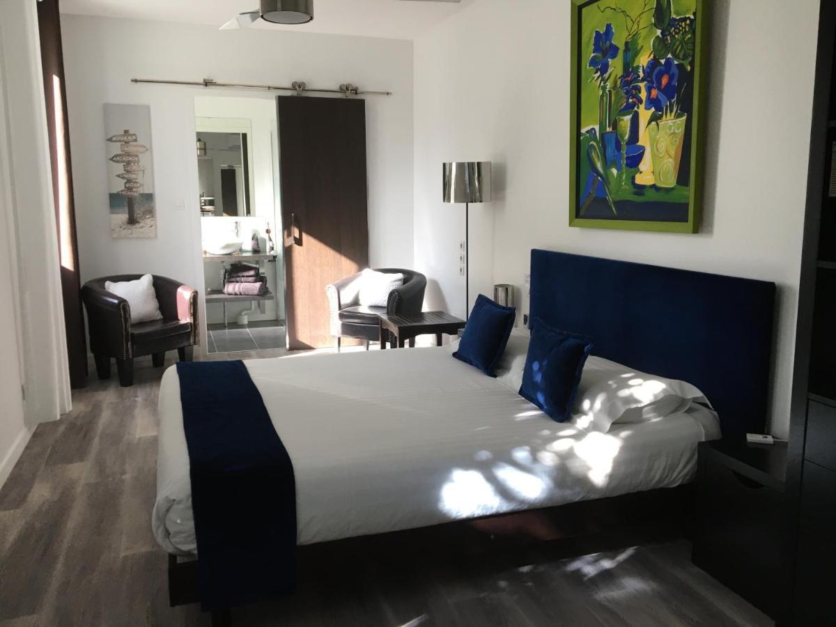 לה בוסקה Maison D'Hotes Romarine מראה חיצוני תמונה